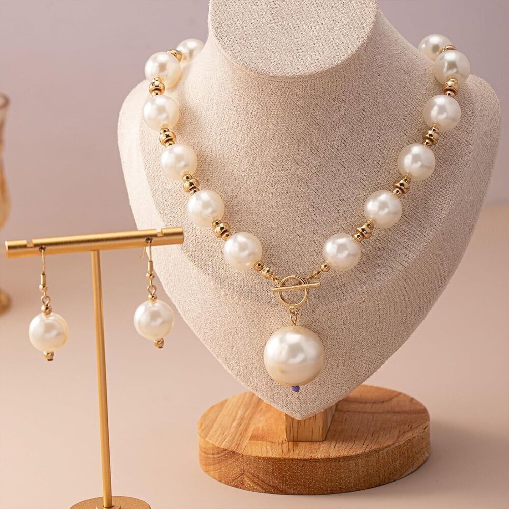 Chunky Pearl Necklace Set for Women Gold Pearl Choker Earrings Jewelry - Picture 4 of 6